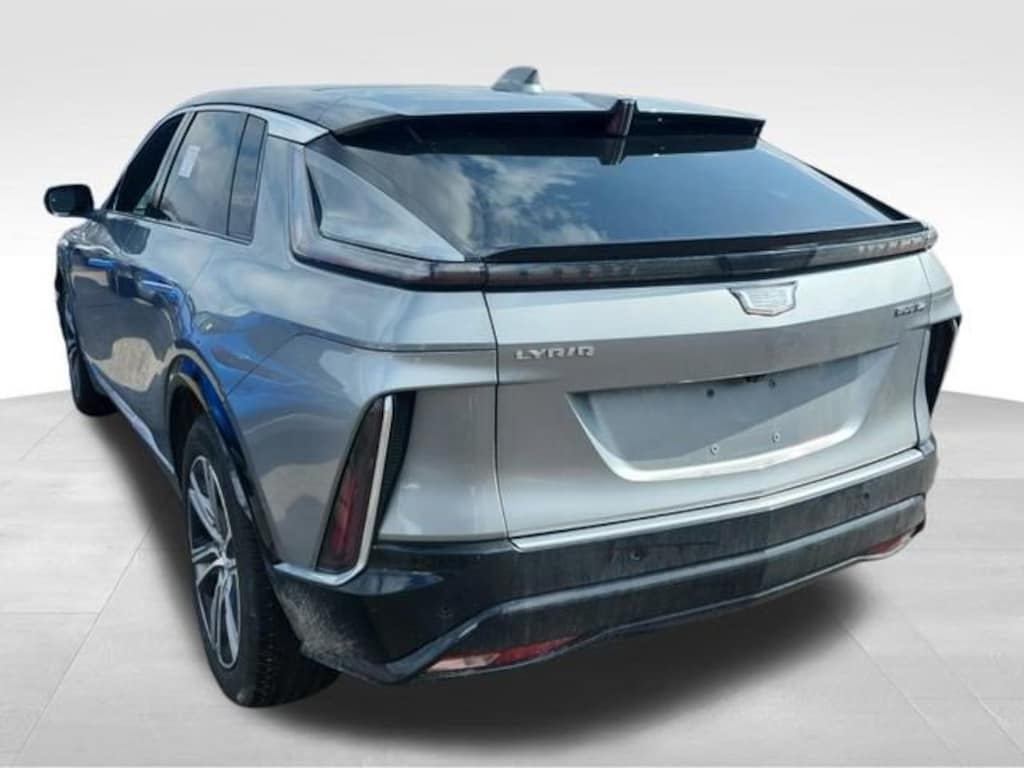 Used 2024 CADILLAC LYRIQ Luxury 1 SUV