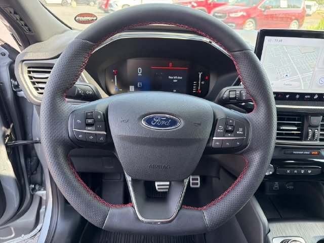 2024 Ford Escape ST-Line - Photo 16