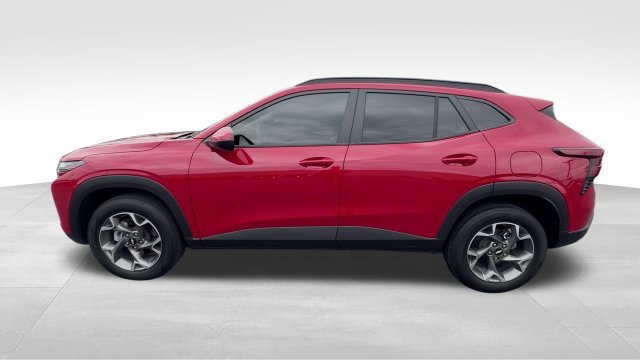 Used 2026 Chevrolet Trax LT SUV