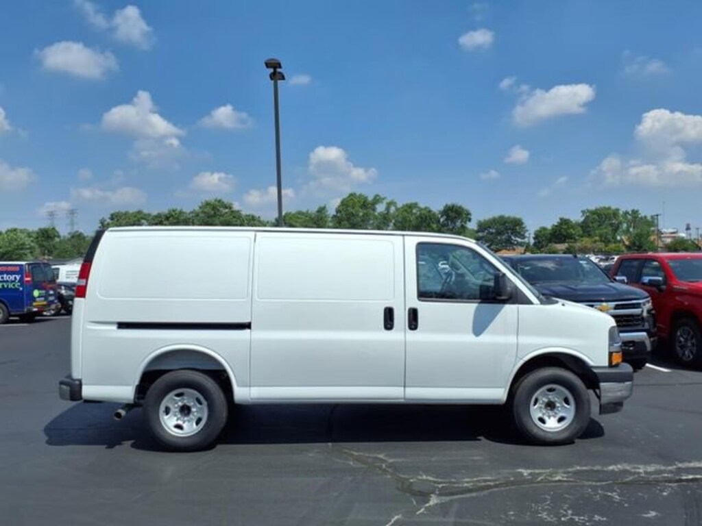 New 2025 Chevrolet Express Cargo 2500 WT Van