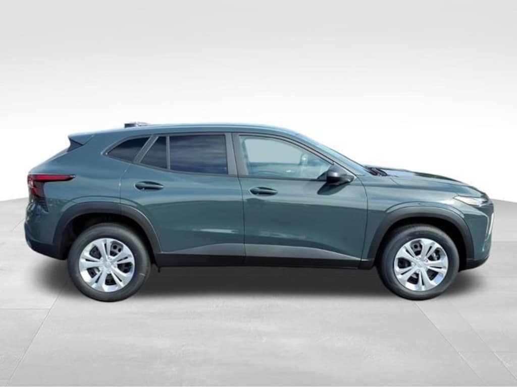 New 2026 Chevrolet Trax LS SUV
