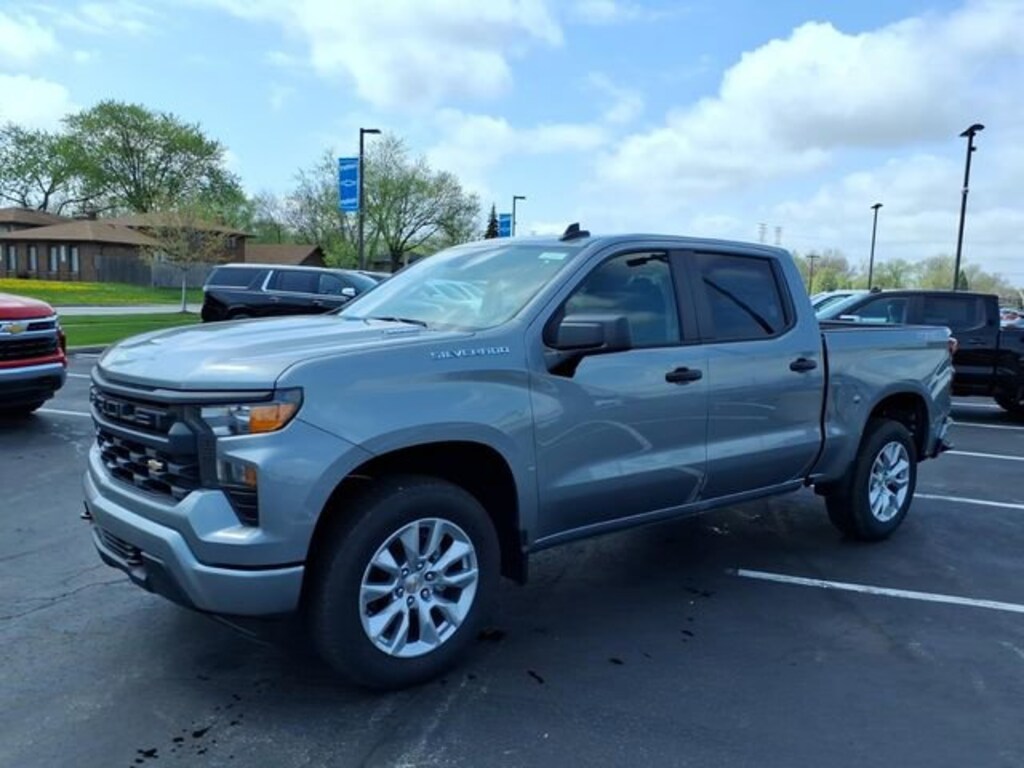 New 2026 Chevrolet Silverado 1500 Custom Truck