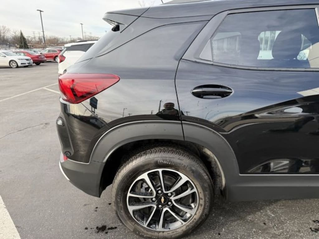 Used 2024 Chevrolet Trailblazer LT SUV