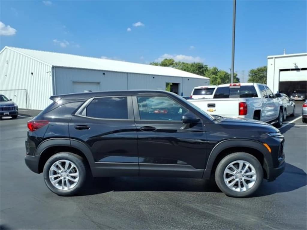 New 2026 Chevrolet Trailblazer LS SUV