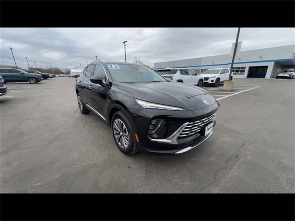 Used 2025 Buick Envision Preferred SUV