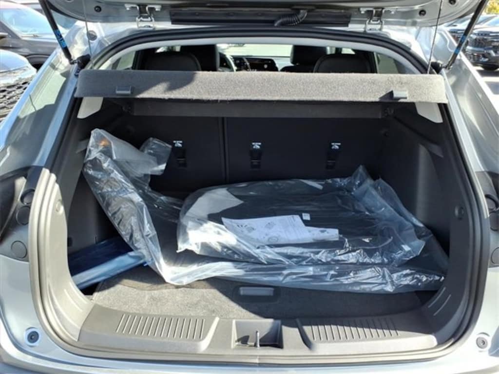 New 2026 Chevrolet Trax LT SUV