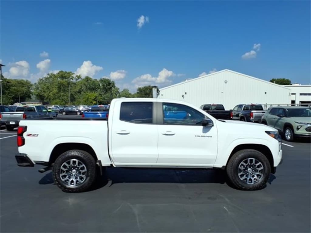 New 2025 Chevrolet Colorado Z71 Truck