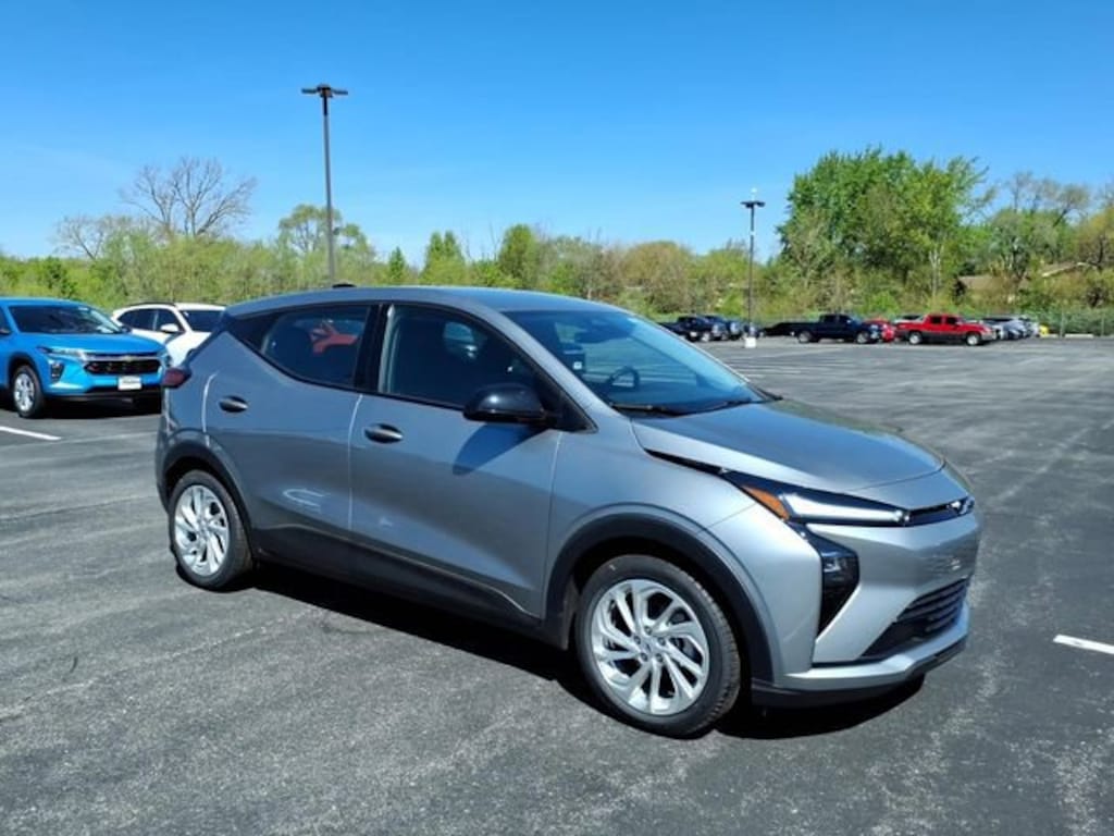 New 2027 Chevrolet Bolt LT SUV