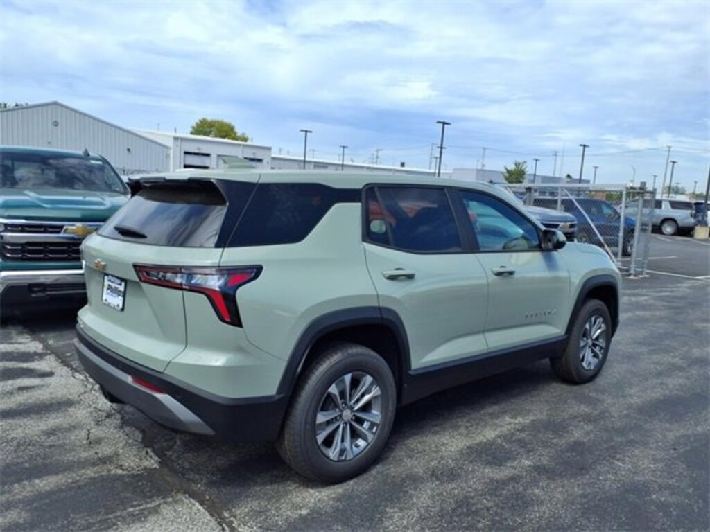 New 2026 Chevrolet Equinox LT SUV