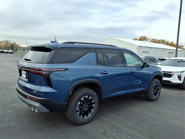 2026 Chevrolet Traverse Z71 photo 3