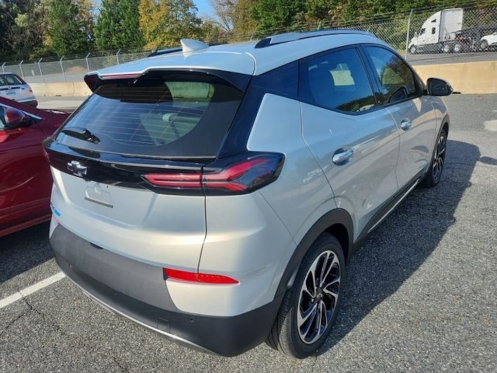 Used 2022 Chevrolet Bolt EUV Premier SUV