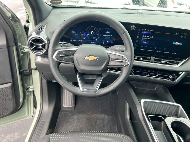 2025 Chevrolet Equinox LT - Photo 27