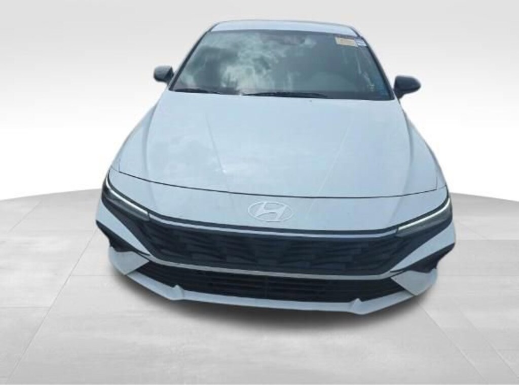 Used 2025 Hyundai Elantra SEL Sport Sedan