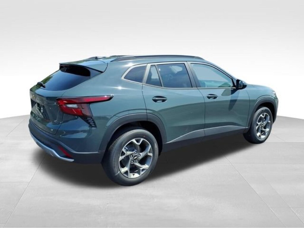 New 2026 Chevrolet Trax LT SUV