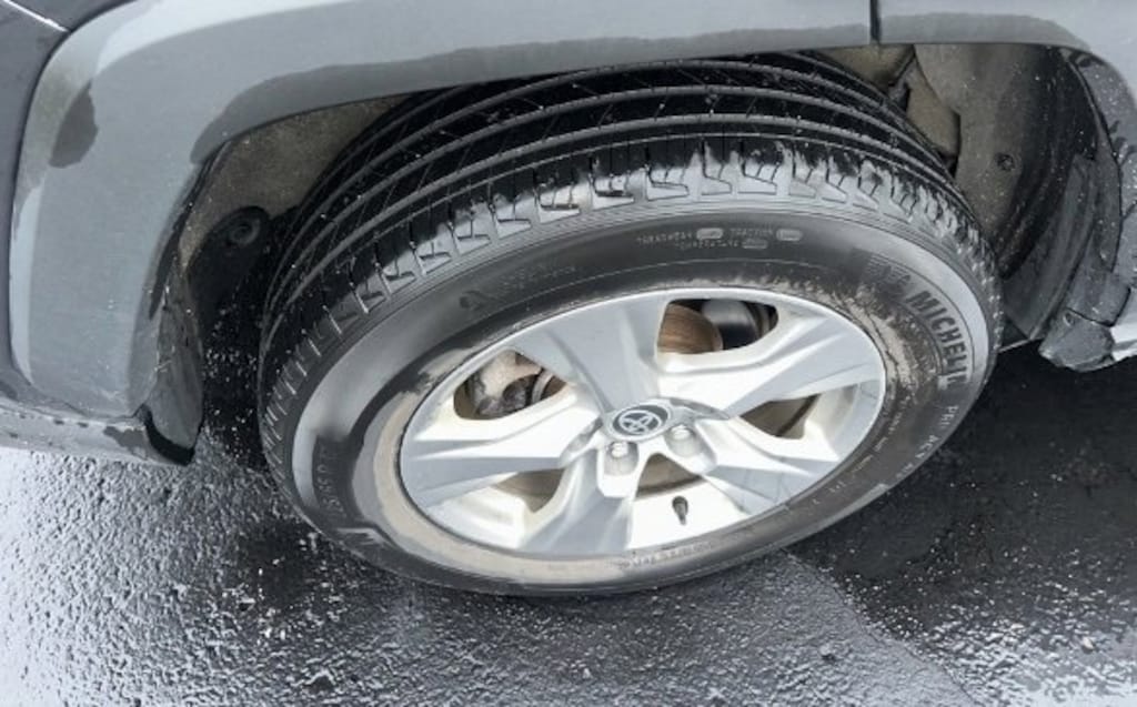 Used 2022 Toyota RAV4 Hybrid XLE SUV