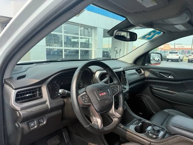 2023 GMC Acadia AT4 - Photo 7
