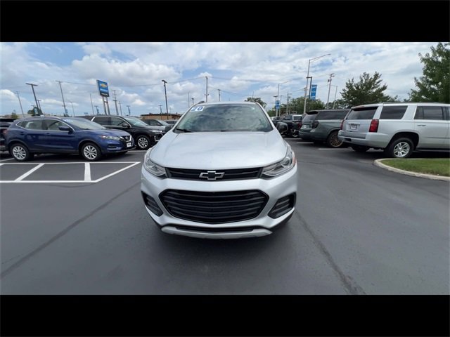 2020 Chevrolet Trax LT photo 3