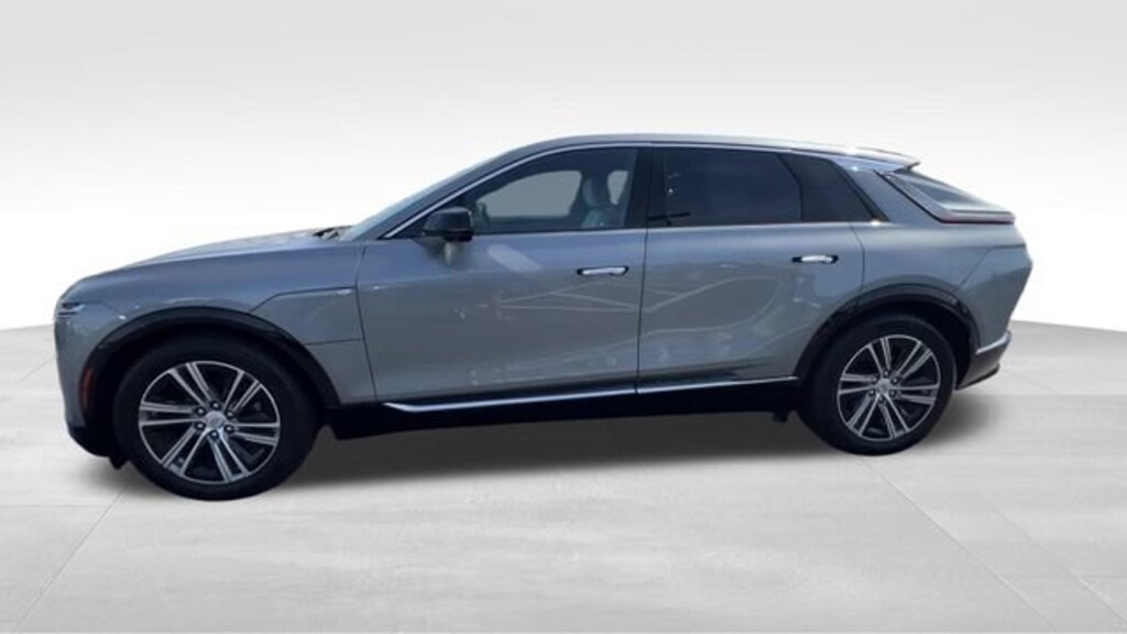 Used 2024 CADILLAC LYRIQ Luxury 1 SUV