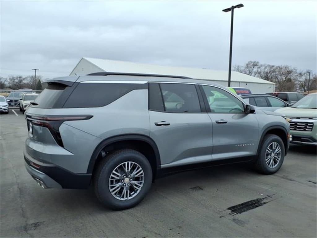 New 2026 Chevrolet Traverse LT SUV