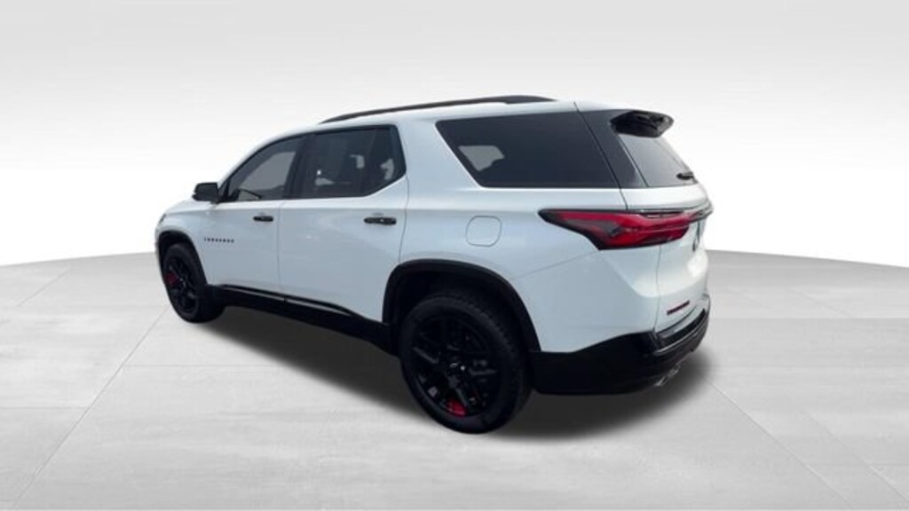 Used 2022 Chevrolet Traverse Premier SUV