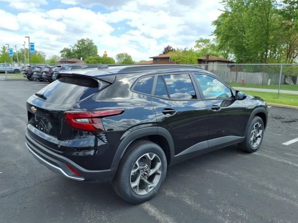 New 2026 Chevrolet Trax LT SUV