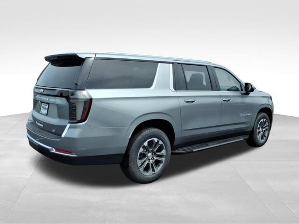 New 2026 Chevrolet Suburban LT SUV