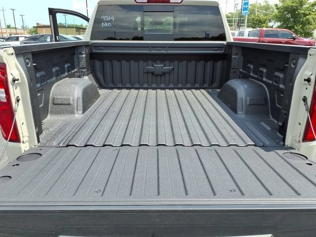 2026 Chevrolet Silverado 1500 RST - Photo 10