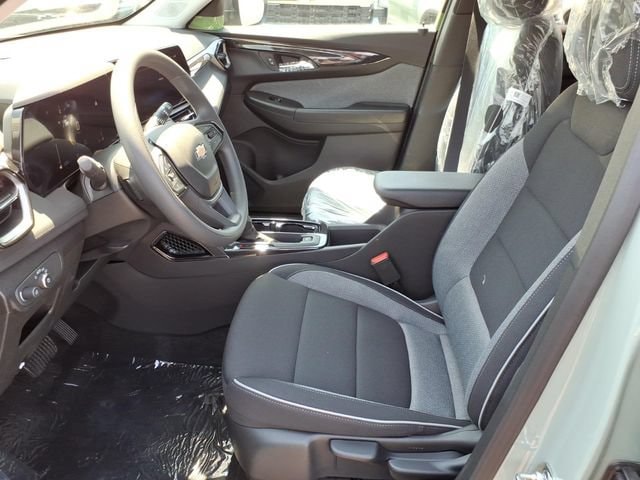 2026 Chevrolet Trailblazer LS - Photo 6