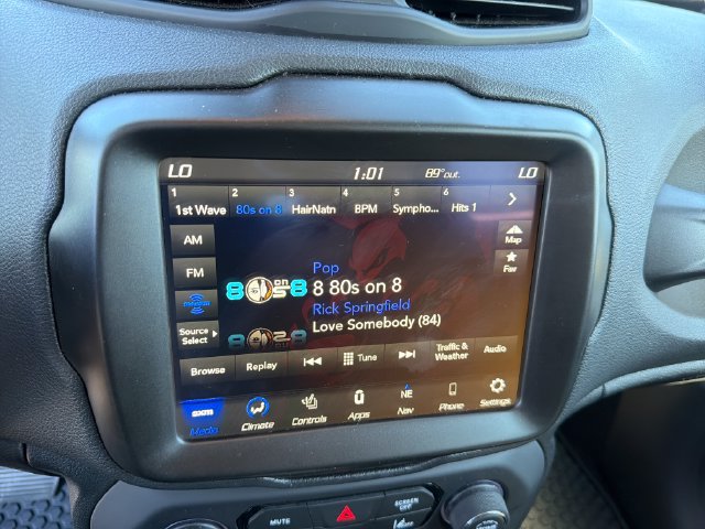 2023 Jeep Renegade Latitude - Photo 21