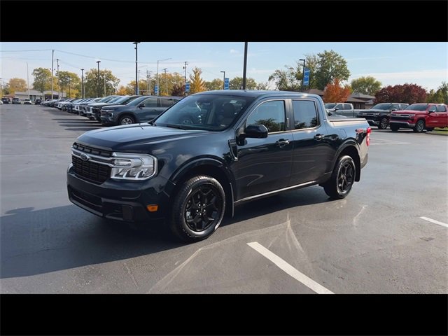 2023 Ford Maverick Lariat photo 4