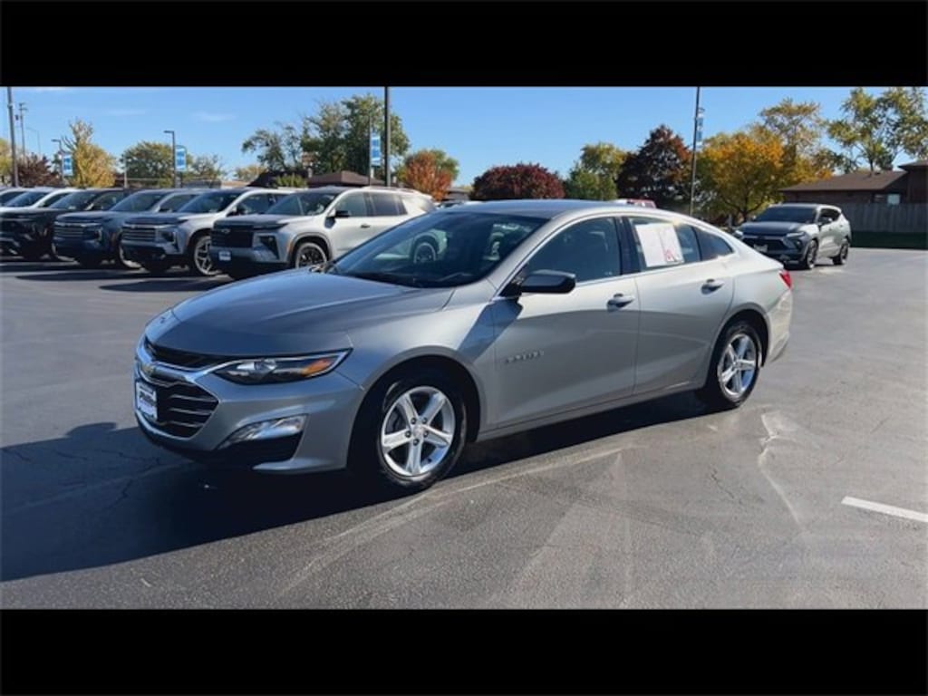 Used 2023 Chevrolet Malibu LT Car
