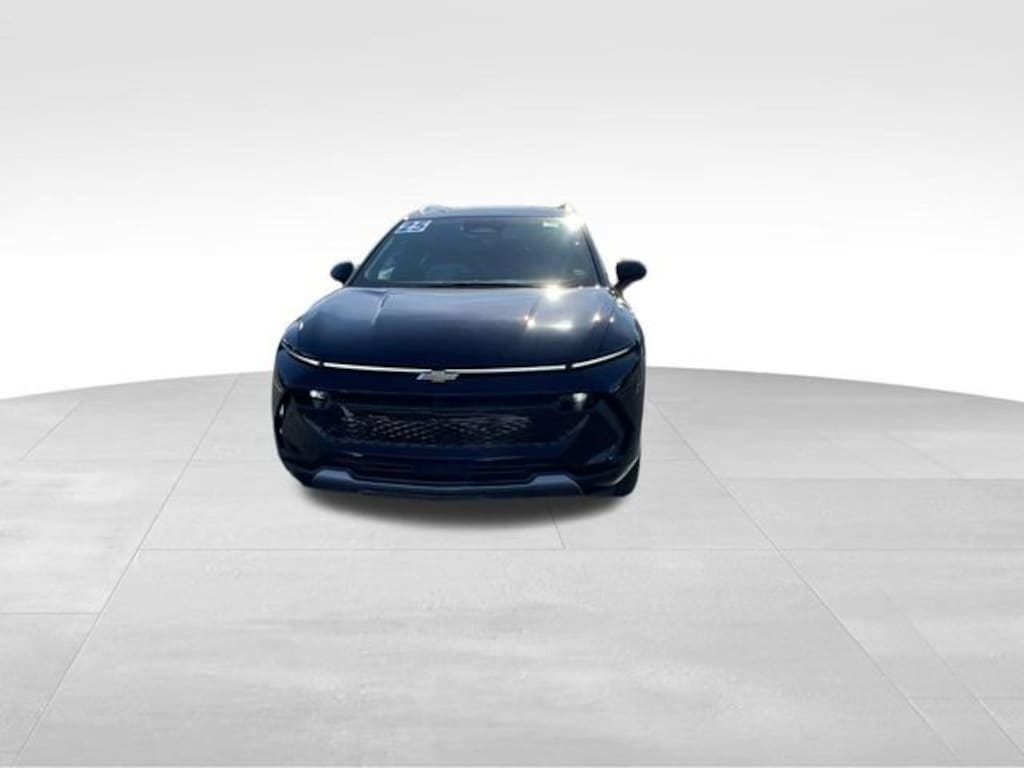 Used 2025 Chevrolet Equinox EV LT SUV