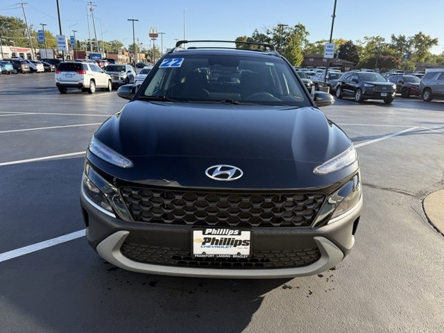 2022 Hyundai Kona SEL photo 2