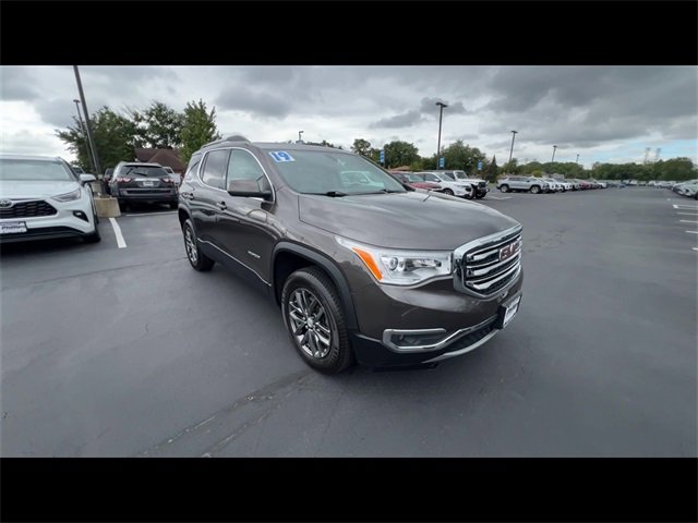 2019 Gmc Acadia SLT photo 2