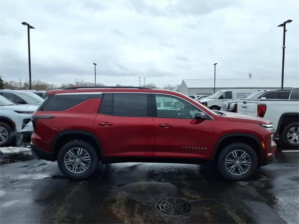 New 2026 Chevrolet Traverse LT SUV