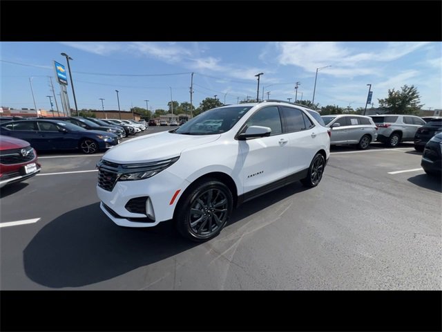 2022 Chevrolet Equinox RS photo 4