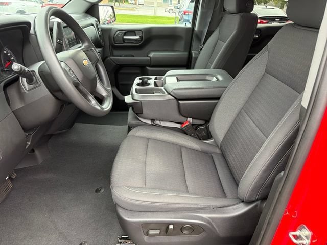 2023 Chevrolet Silverado 1500 Custom - Photo 10