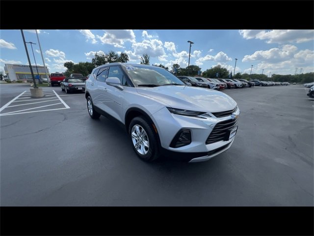 2021 Chevrolet Blazer 1LT photo 2