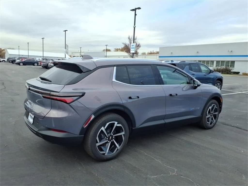 New 2026 Chevrolet Equinox EV LT SUV