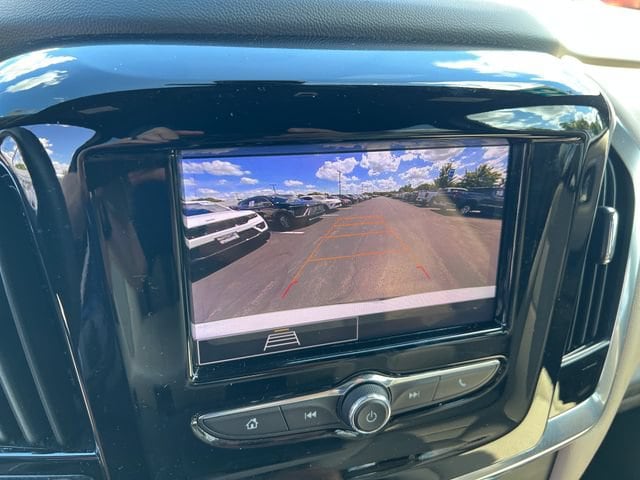 2023 Chevrolet Traverse LS - Photo 22