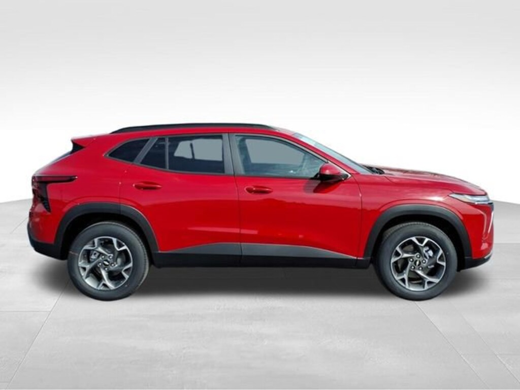 New 2026 Chevrolet Trax LT SUV