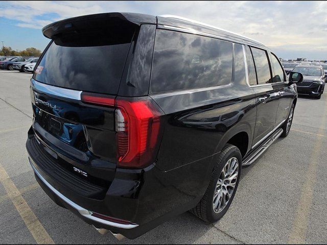 2025 Gmc Yukon XL Denali photo 3