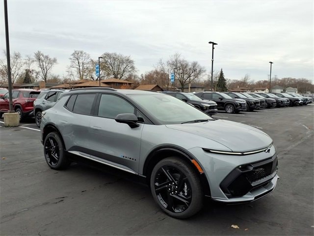 2026 Chevrolet Equinox EV RS's photo