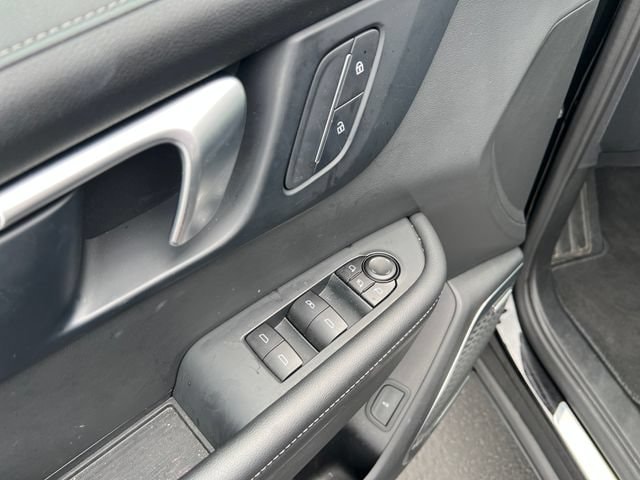 2025 Buick Enclave Preferred - Photo 13