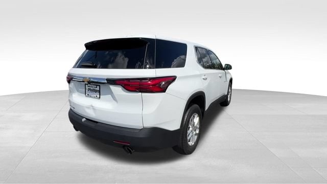2023 Chevrolet Traverse LS - Photo 7