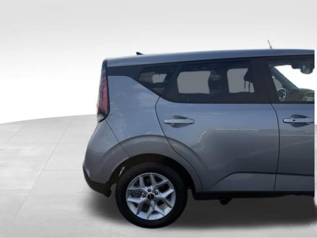 Used 2025 Kia Soul S Hatchback