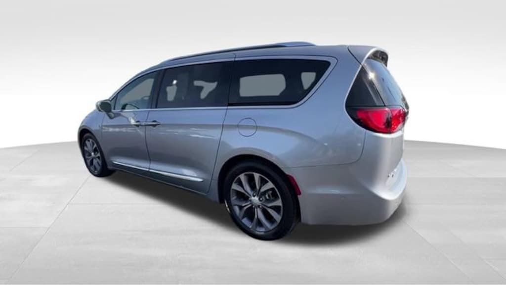 Used 2019 Chrysler Pacifica 35th Anniversary Limited Minivan