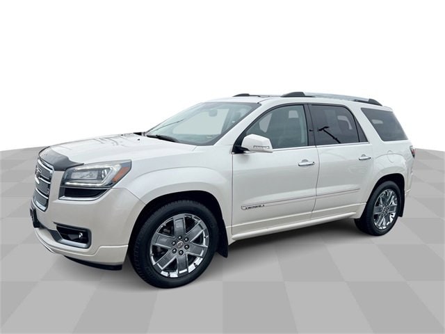 2015 GMC Acadia Denali's photo