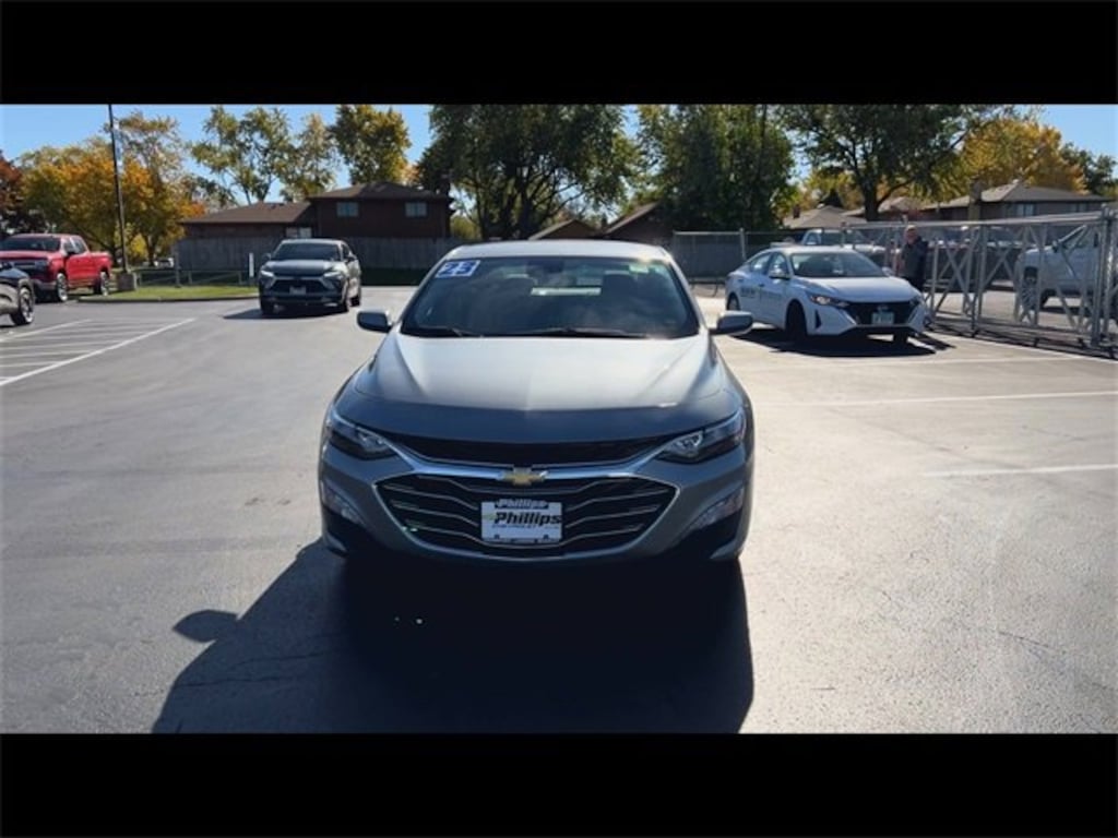 Used 2023 Chevrolet Malibu LT Car
