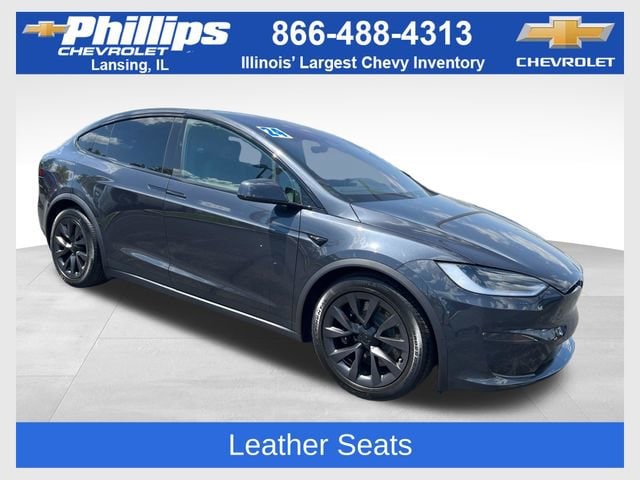 2024 Tesla Model X Long Range's photo